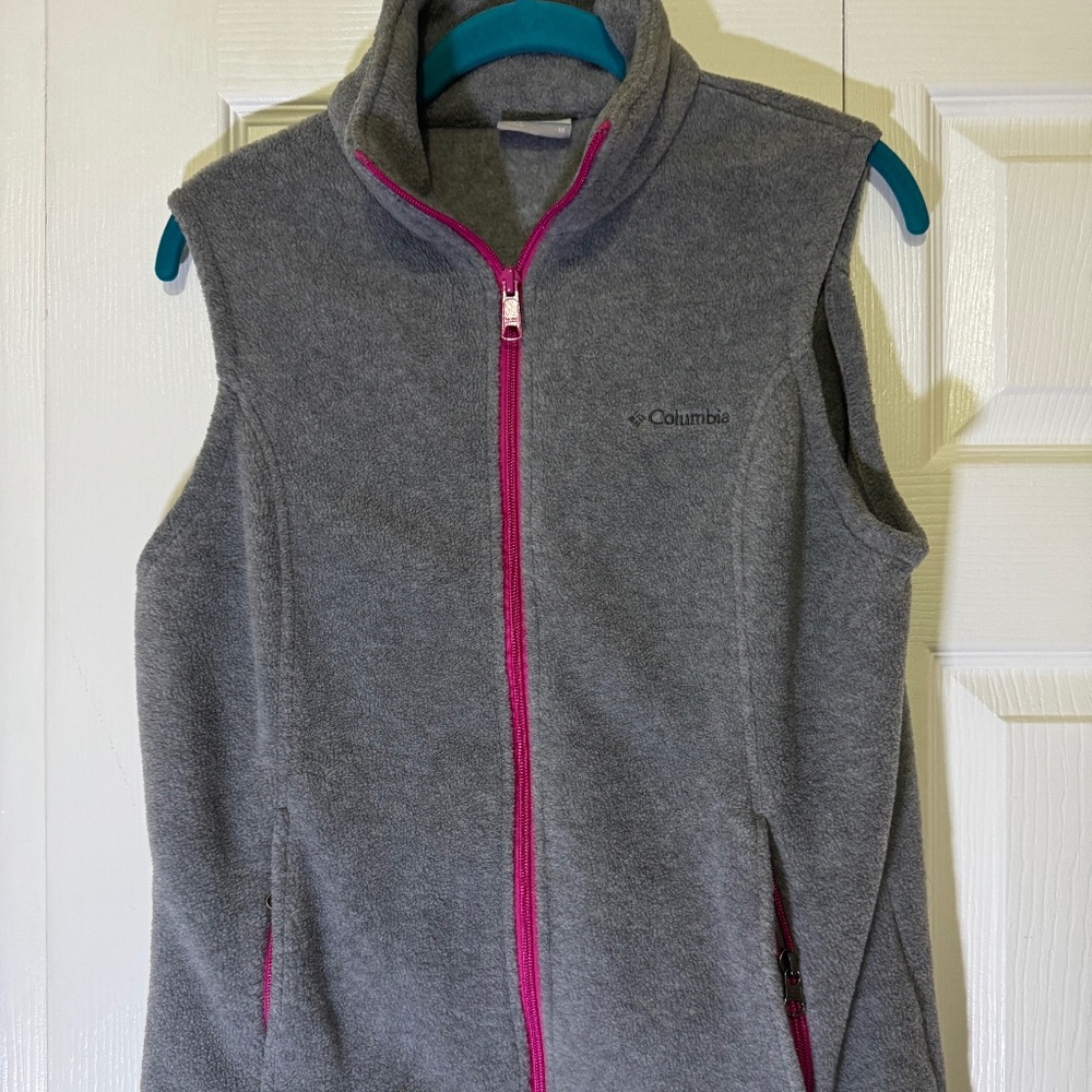 Columbia Gray Women's Vest Size Medium
